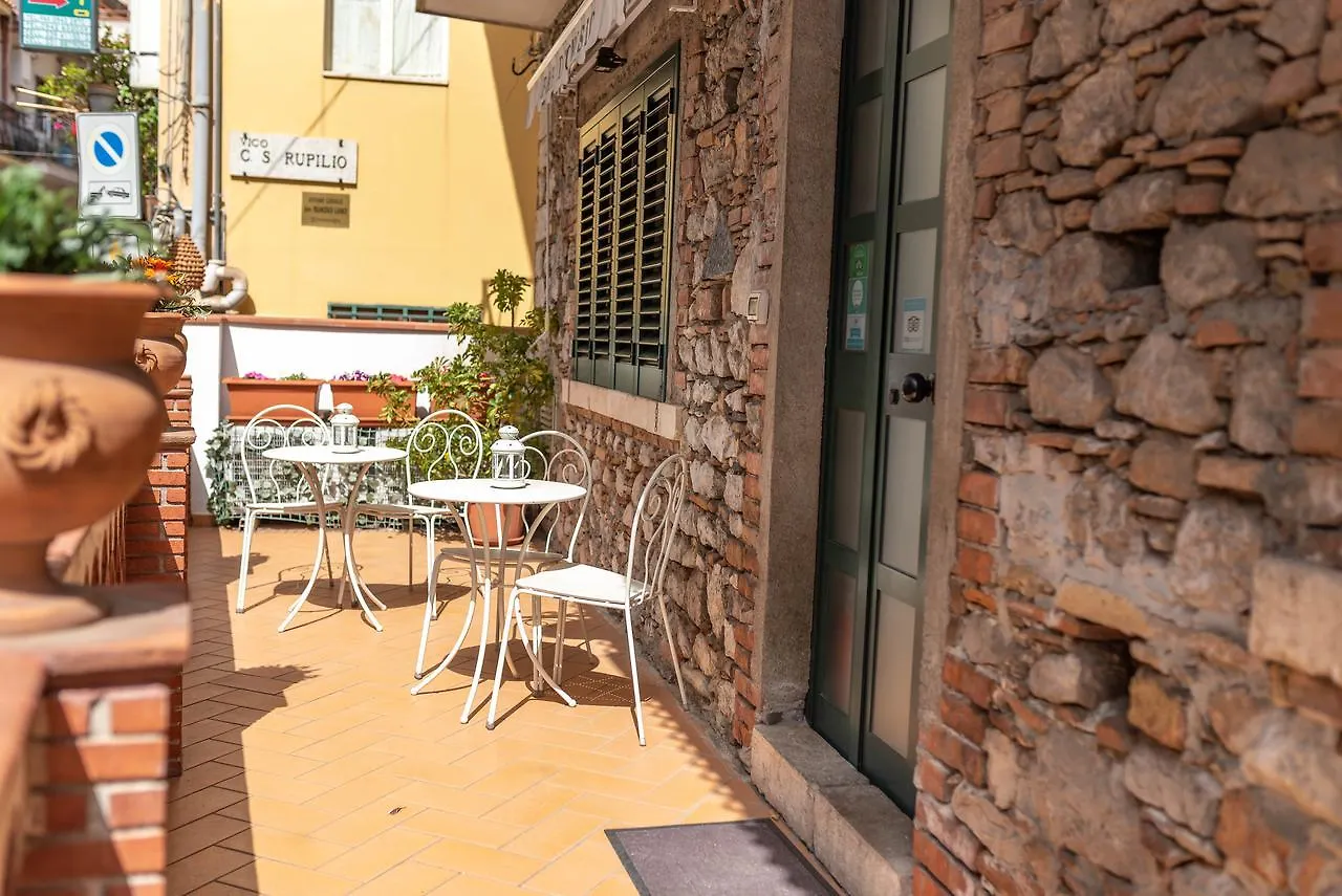 *** Bed & Breakfast Bed And Breakfast Dionisio Taormina Italy