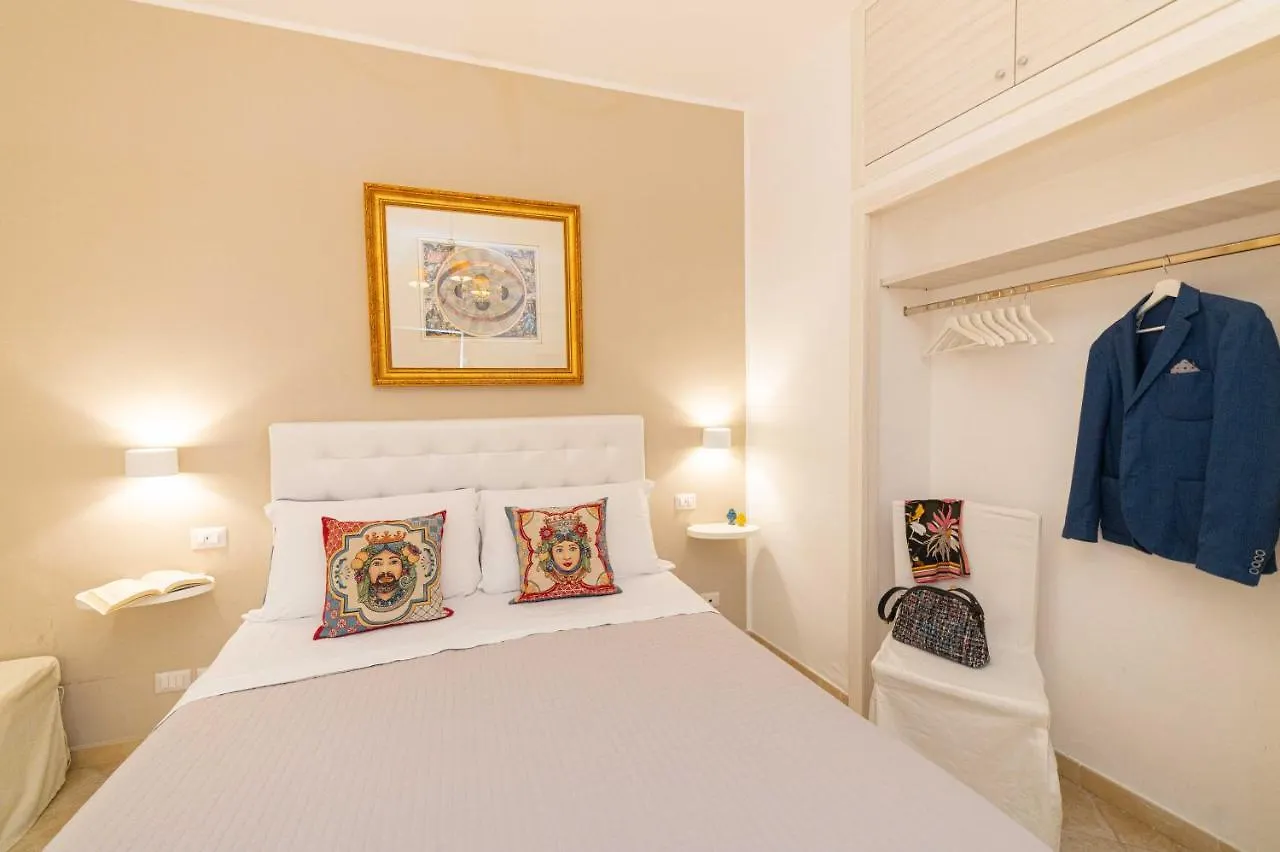 Bed And Breakfast Dionisio Taormina Italy